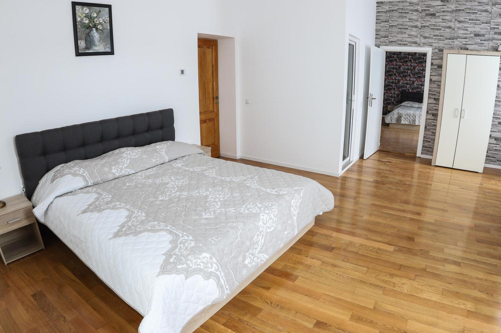 Floasiu Residence Guesthouse Sibiu Exterior photo