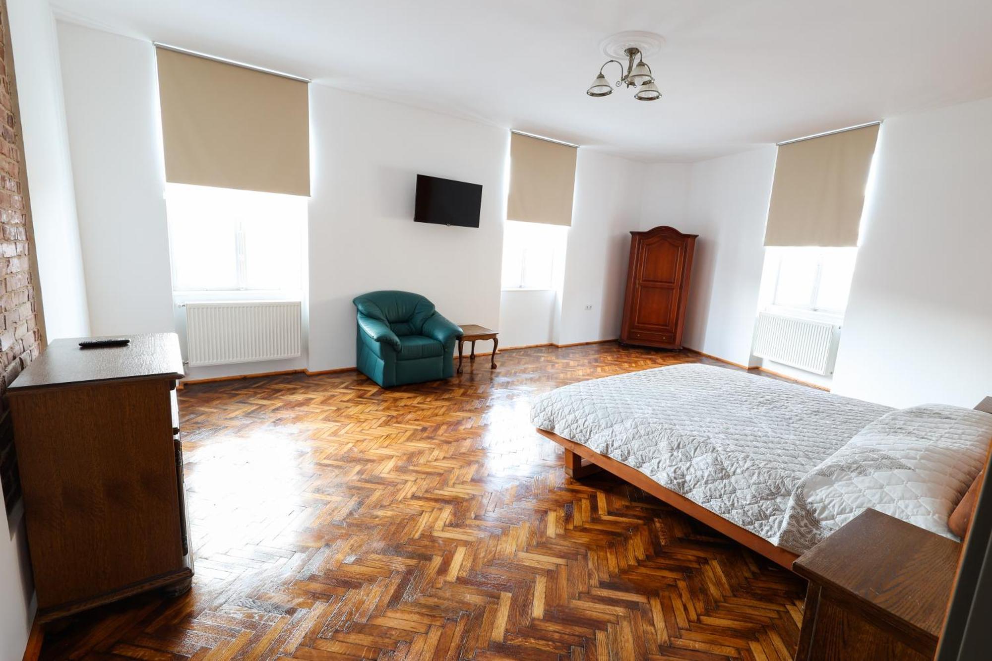 Floasiu Residence Guesthouse Sibiu Exterior photo